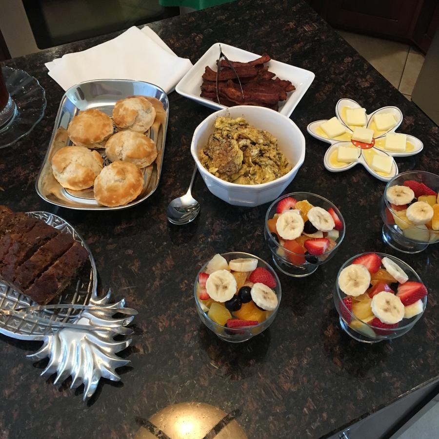L&N Bed And Breakfast Ltd Henderson Bagian luar foto